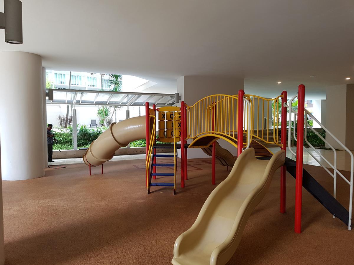 Mowu Suites At Klcc City Center كوالالمبور المظهر الخارجي الصورة